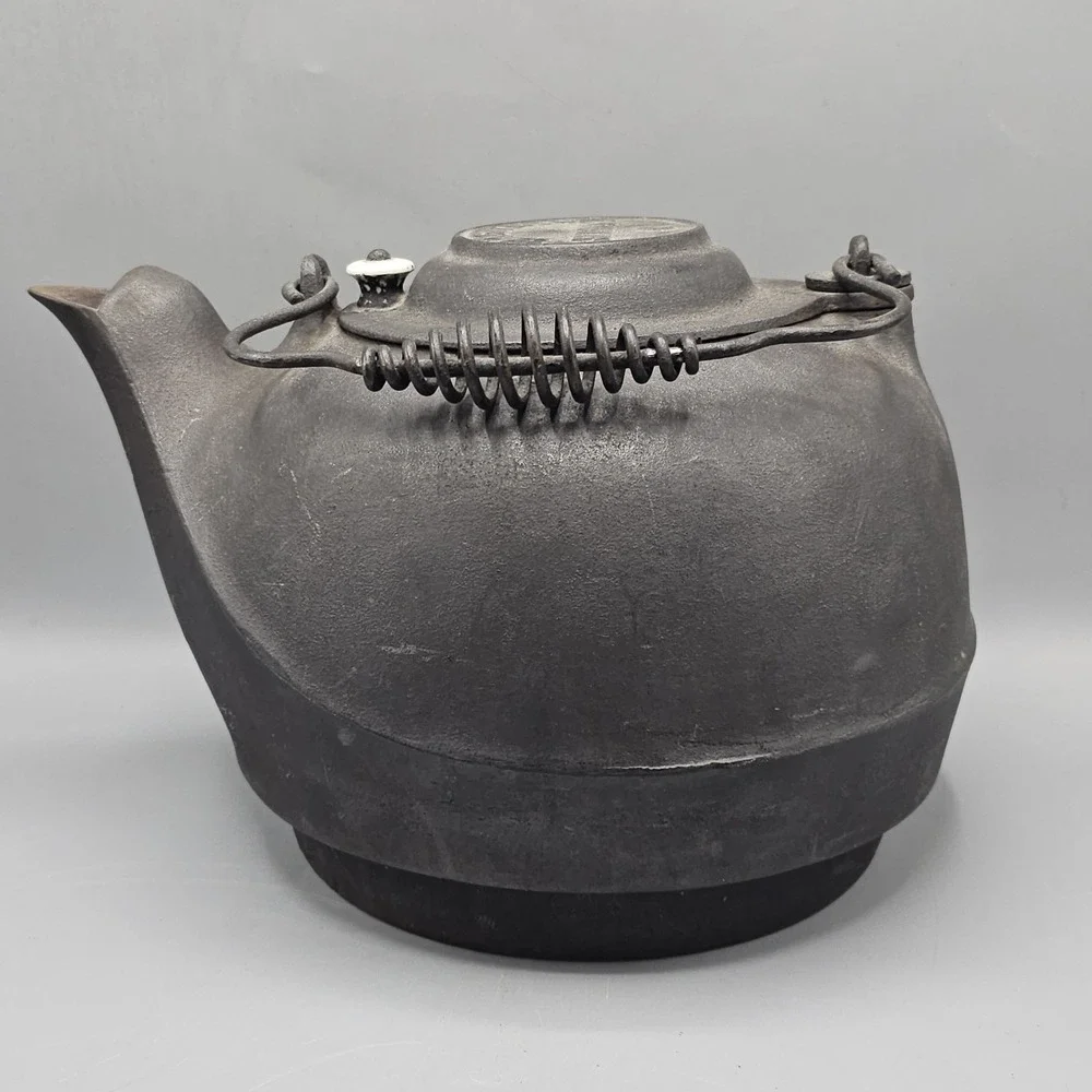 Vintage Wagner Ware Sidney O HUGE Cast Iron Tea Pot Kettle Swivel Lid Made USA